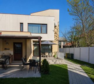 Sunny Family Vila Constanta - 6