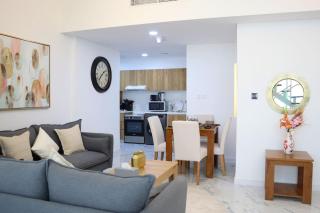 2BR Chic Stylish Serene City Escape in Masdar City - 5