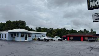 Imperial Motel Near Marion HWY 76 - 2