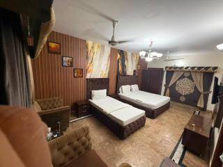 Royal Continental Guest House - 3