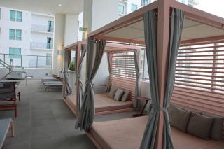 227 Condo Downtown by Ionica - 2