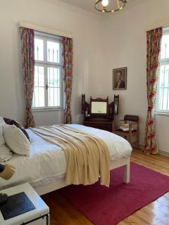 Historic Boutique Apartment - Beachwalker - 8