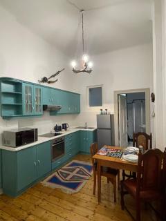 Historic Boutique Apartment - Beachwalker - 3