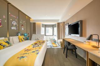 Atour Hotel Jiashan Dazhong Plaza - 3