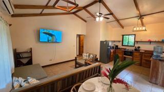 Madu- Cozy House with AC steps to Cocles Beach - Cocles - 7