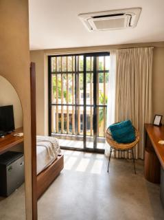 Modern Studio with Pool and Gym - 6