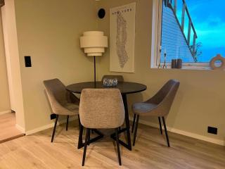 Modern 2 bedroom apartment with ocean view - 9
