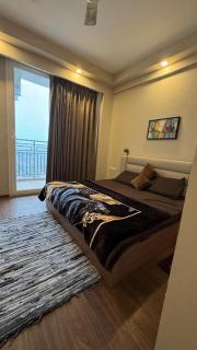 Apex Hub Omaxe ITC Near Expo Mart Alpha 2nd Greater Noida - 0