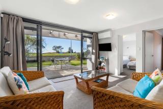 The Sandcastle - Papamoa Holiday Apartment - 7