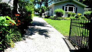 Peaceful 3BR Garden Cottage - Long Island Escape - 8