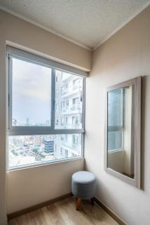 Bright 1-Bedroom Apartment with View - 2