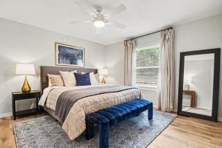 Walk to ND Luxury 2BR2BA Condo Balcony Parking - 3