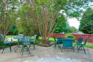 Spacious Yard & Fire Pit! 6 Mi to National Harbor - 8