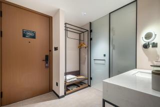 Atour Hotel Taizhou Linhai Toumen Port - 7
