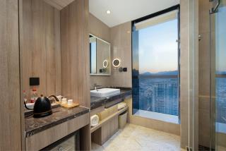 Atour Hotel Taizhou Linhai Branch - 1