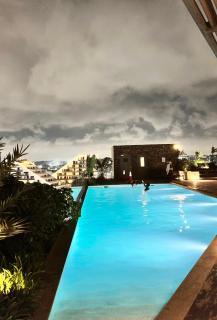 Loxwood One-Bedroom By Urbansky Apartments-East Legon - 7