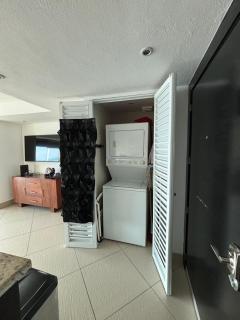 Departamento en Bay View Grand Marina Ixtapa 1101- N - 3