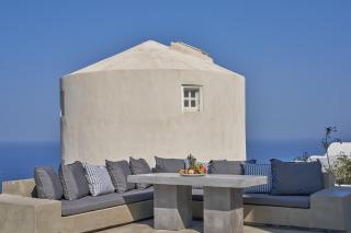 Topos Exclusive Santorini - 6