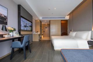 Atour Hotel Hefei Feidong High Speed Railway Station - 1