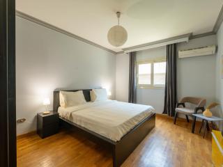 Techno Vibe 2-BR Apt in Zamalek - 3