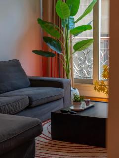 Techno Vibe 2-BR Apt in Zamalek - Cairo - 0