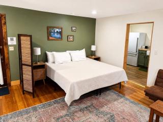 Charming 1 Bedroom on Main St. - 1