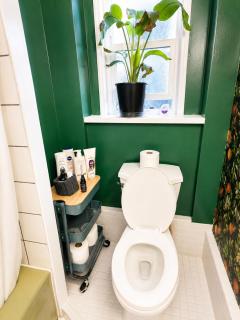 Cozy 2BR Suite Near Jericho Beach & UBC - 7