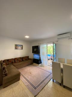 Iljon Apartments - 4