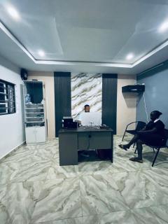 OMAS SHORTLET APARTMENTs - 4