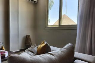 Giza Pyramid View Flat & Egyptian Art - 4
