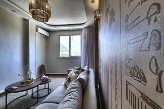 Giza Pyramid View Flat & Egyptian Art - 1