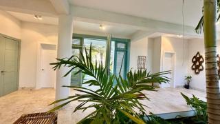 5BR Luxury Oasis, Pool Golf & Lake, Ocean acces - 9