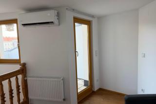 Rooftop Maisonette - Terrace & AC - 6