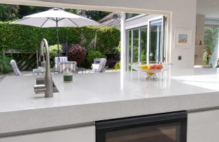Stylish 3BR Home Wiz Private Garden & Parking - 4