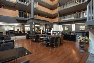 Coast Calgary University Area Hotel by APA - 1