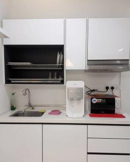 Trefoil Cozy Stay Setia Alam by Qiuhome - 1