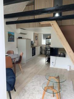 Waterfront Cabin in Klaksvik with Harbour Views - 5