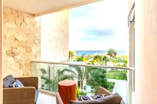 Oceanview Stay Pools Walk to Beach & Snorkel - 0