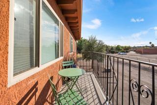 Sunny & Bright Charm with Community Pool - 2