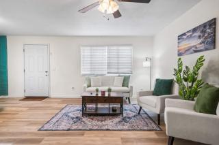 Cozy Pet Friendly Townhome with Pool - 2