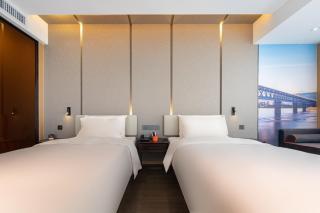 Atour Hotel Wuhan Tiandi Hankou Jiangtan - 1