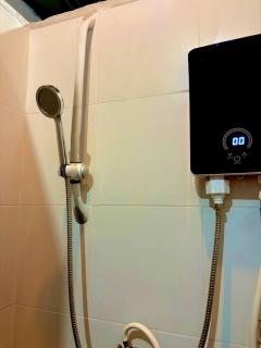 Charming BB Stay in Bangkok Noi with Modern Comforts - 2