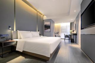 Atour Hotel Wuhan Guanshan Avenue Guanggu Software Park - 0