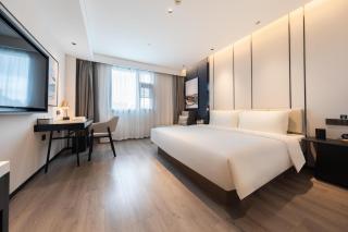 Atour Hotel Wuhan Optics Valley Square Yangjia Bay - 3