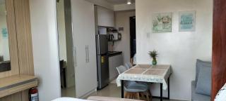 Cozy33 The Persimmon Studio, Near Airport, SM, Ayala, Cebu Business Park, Cebu IT Park - 1