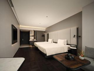 Atour Hotel Wuhan Wuchang Yangtze Centre with River View - 7