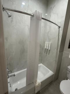 Clarion Pointe Port Lavaca - 8