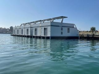 Dream houseboat with sea view and hot tub - 0