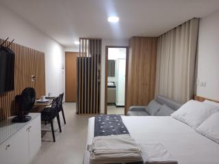 Lindo flat, 250m da praia, piscina, garagem coberta - 2