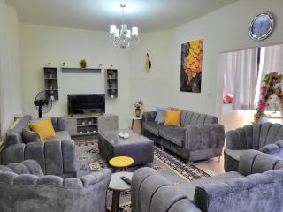 Sea Breeze Luxury Apartment-Matal Al Azraq-Tripoli - 9